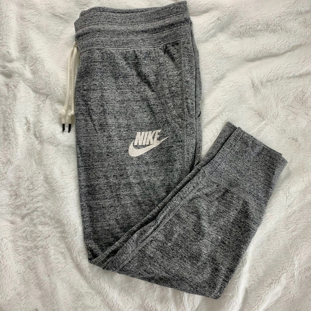 Nike Women's Crop